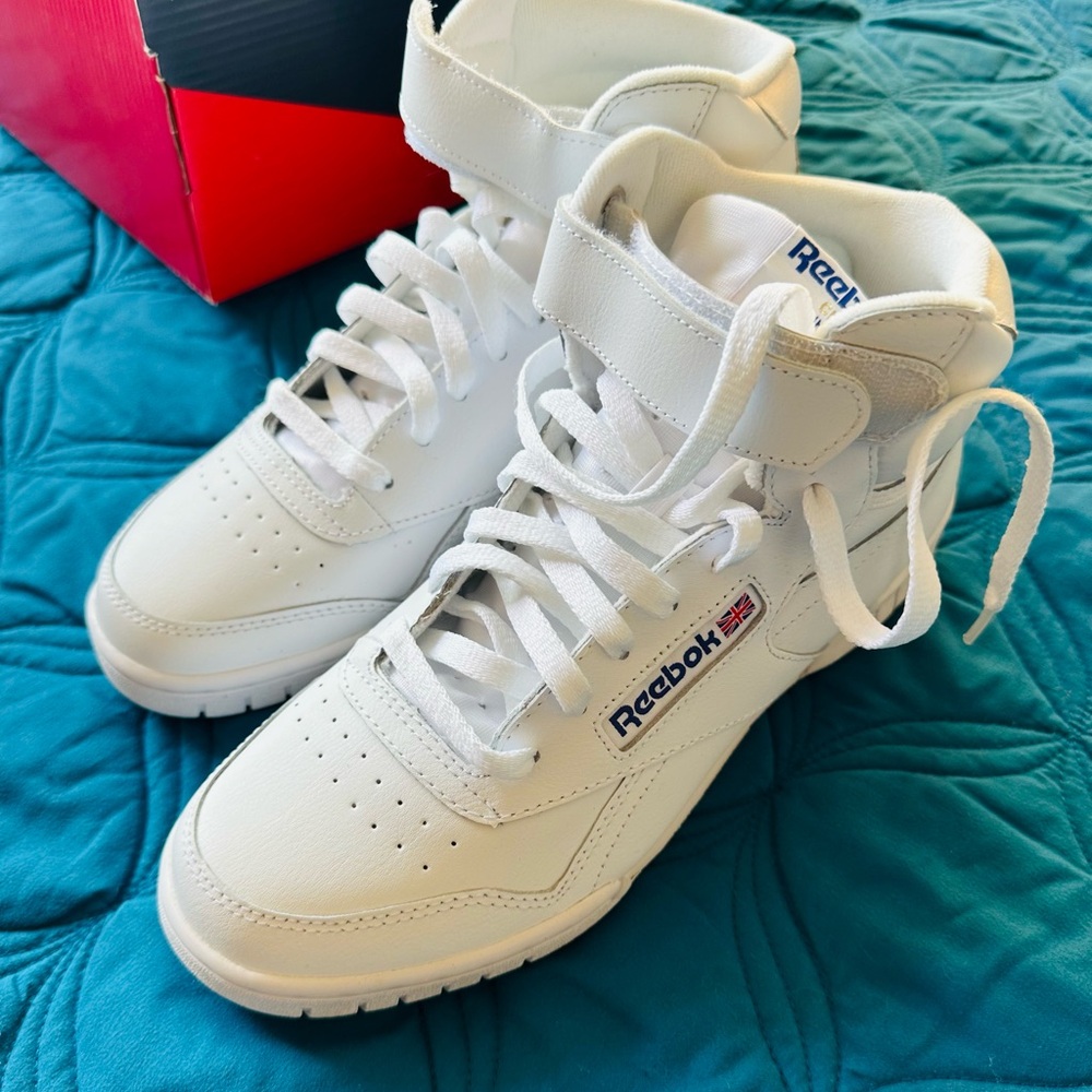 Classic White Reebok Sneakers Exofit High Eddie Munson costume cosplay